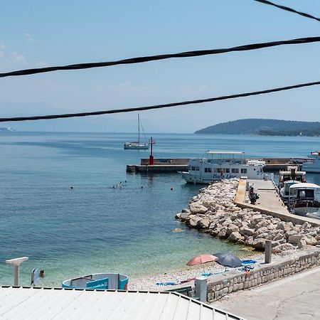 Beach Apartman Marela Slatine Exteriör bild