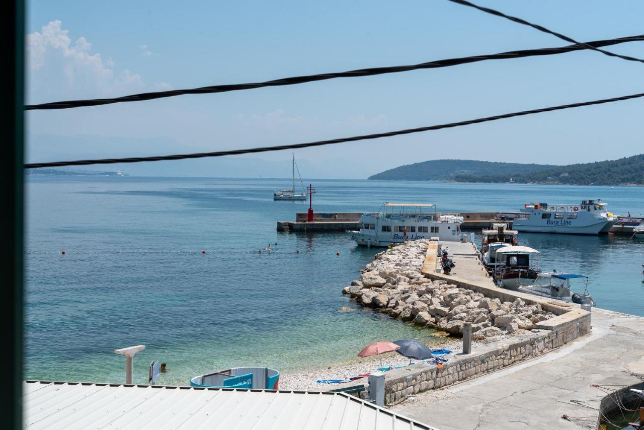 Beach Apartman Marela Slatine Exteriör bild