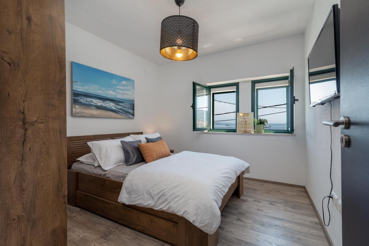 Beach Apartman Marela Slatine Exteriör bild