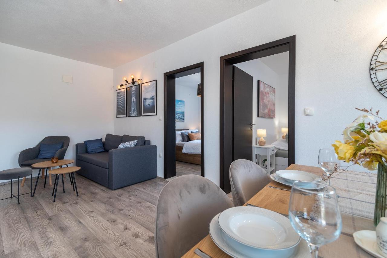 Beach Apartman Marela Slatine Exteriör bild