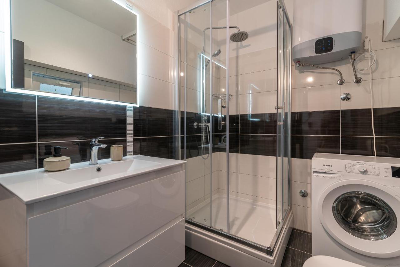 Beach Apartman Marela Slatine Exteriör bild
